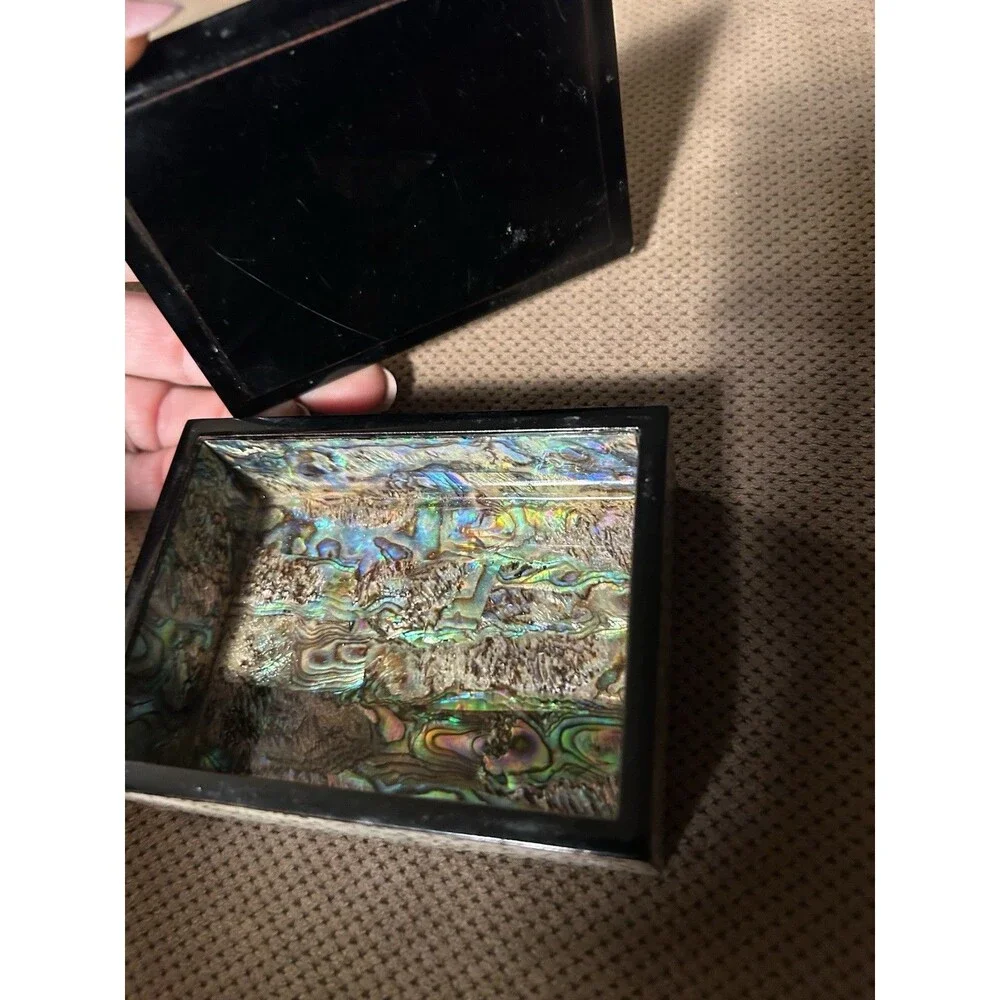 Korean Lacquerware Mother-Of-Pearl Box Floral & Cranes Bird Najeonchilgi Trinket